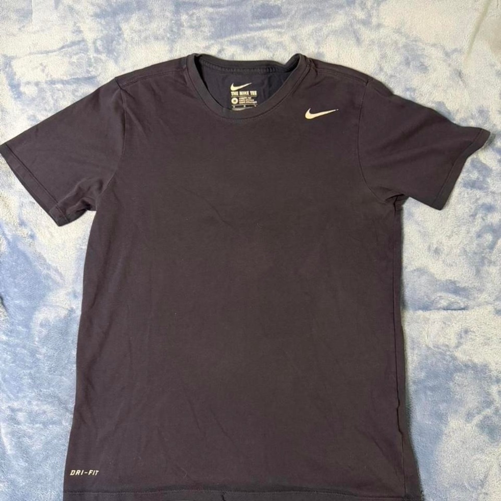 Black‎ Nike Dri Fit T-shirt size medium men